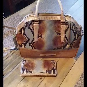 Brahmin Hudson Satchel EUC w/matching wallet